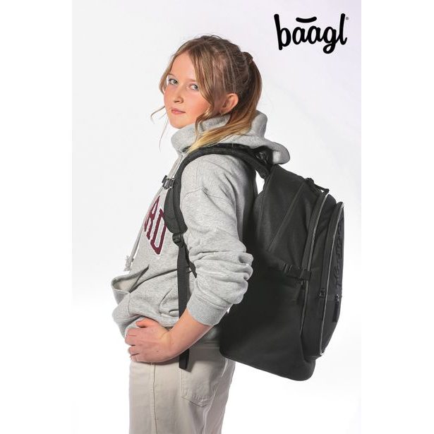 BAAGL Školní batoh Core Uni černá