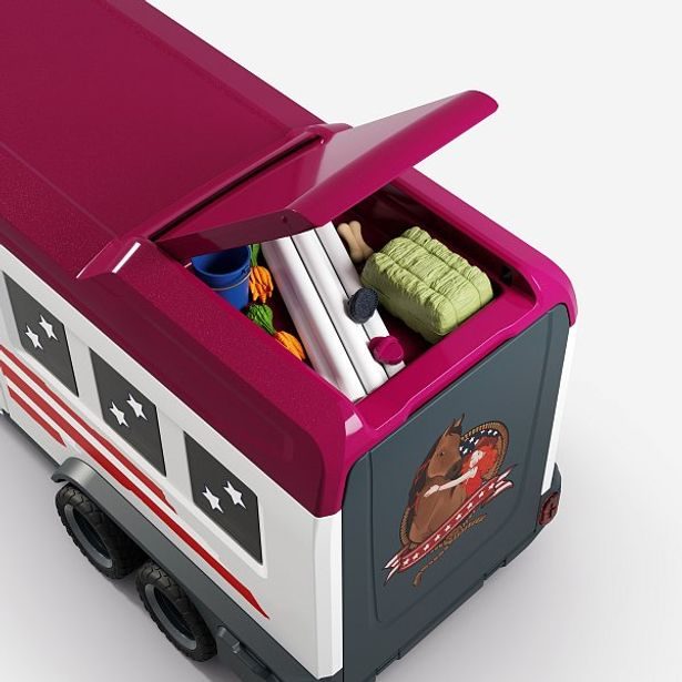 SCHLEICH Auto Lakeside s přívěsem