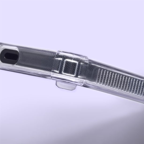 Hama Extreme Protect, kryt pro Apple iPhone 17 Pro, magnetický, D3O®, nežloutne, průhledný