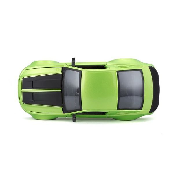 Maisto Maisto - 2014 Ford Mustang Street Racer, matná zelená, 1:24