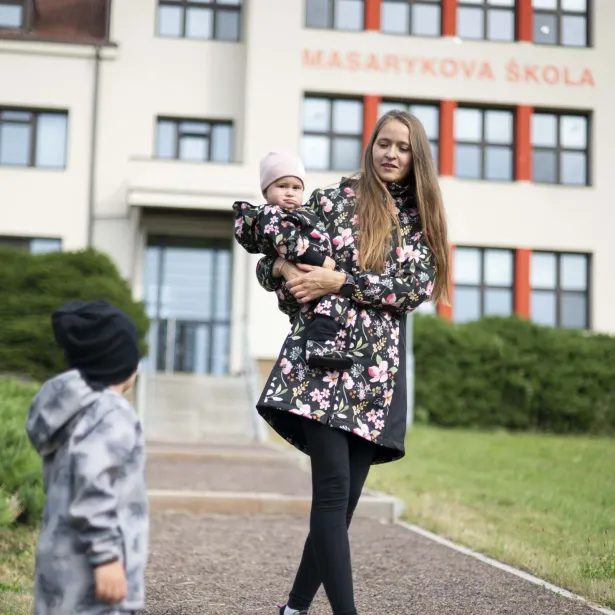 ESITO Dámský jarní softshellový kabát Spring flowers - černá