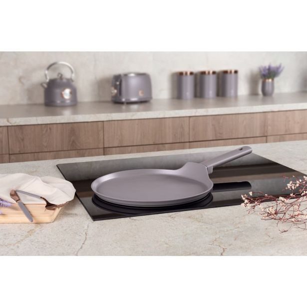 BERLINGERHAUS Pánev na palačinky s titanovým povrchem 28 cm Taupe Collection BH-8086