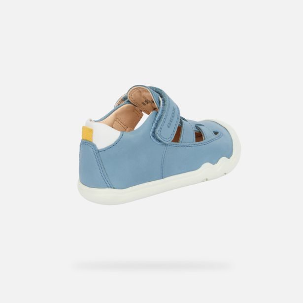 Světle modré chlapecké barefoot tenisky pro první kroky Geox Steppieup