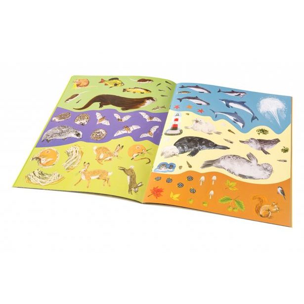 JEŽCI, UŠÁCI a další chlupáči – Kniha samolepek Baagl