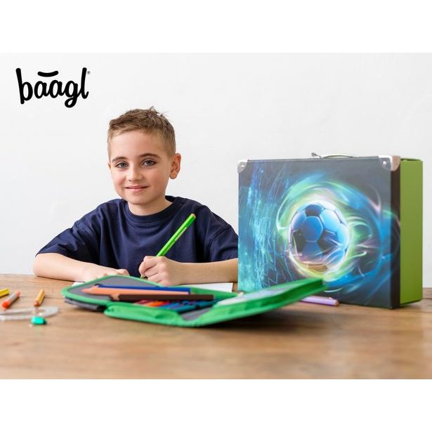 BAAGL Skládací školní kufřík Fotbal Míč s kováním