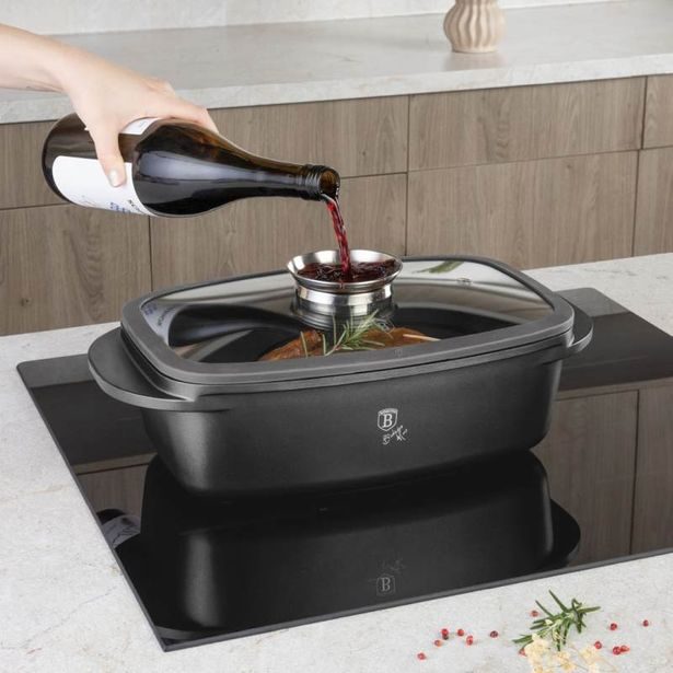 BERLINGERHAUS Pekáč s titanovým povrchem a aroma poklicí Antracit Collection BH-8800