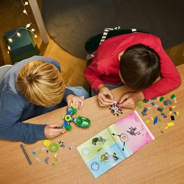 Mateo a akční závodní auto Z-Flek