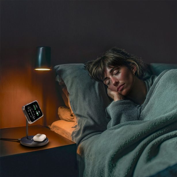 Hama bezdrátová nabíječka s držákem 2v1, Qi2 15 W, USB-C adaptér 45 W