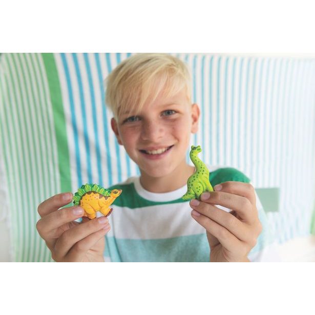 Výroba a malování - dinosauři