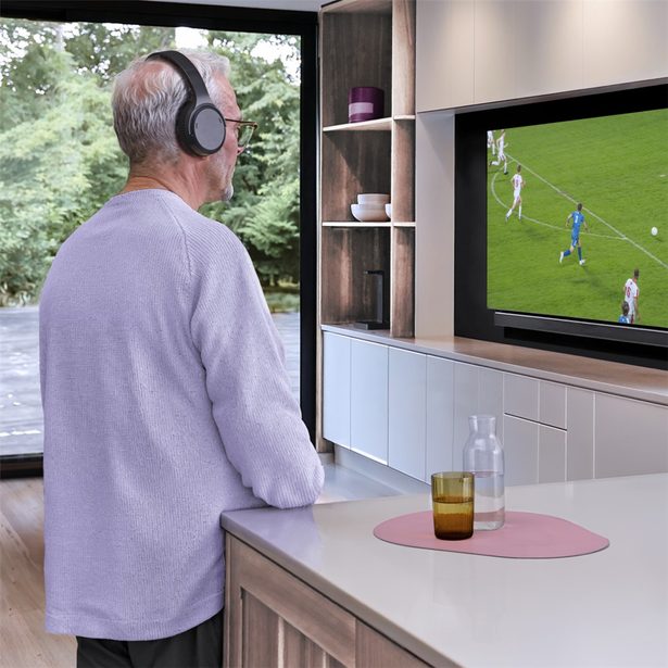 Hama bezdrátová TV sluchátka, nabíjecí základna s 2,4 GHz vysílačem, Bluetooth