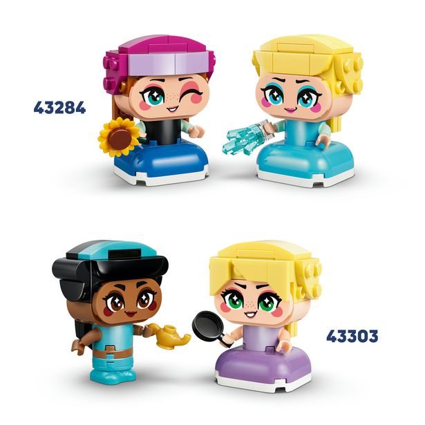 Mini Bella a Tiana s hradem