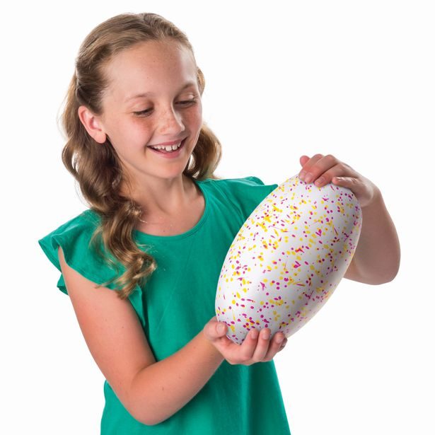 HATCHIMALS SURPRISE DVOJČATA ŽIRAFKY