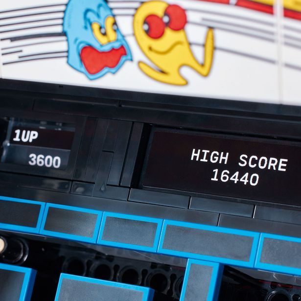 Arkádový automat PAC-MAN