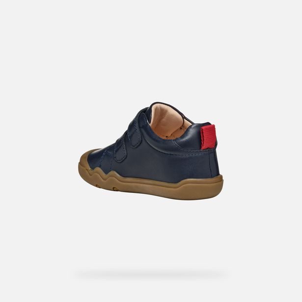 Tmavě modré chlapecké tenisky Geox Steppieup