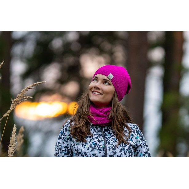 Unuo, Dámská čepice pletená, Fuchsiová