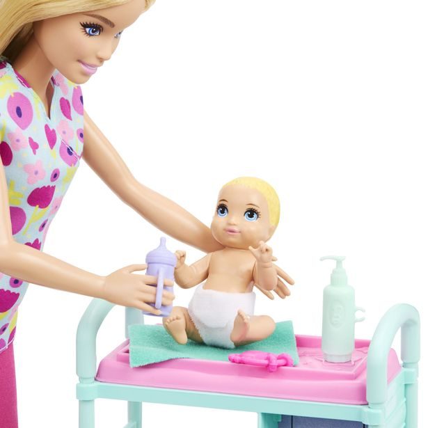 Barbie herní set povolání pediatrička