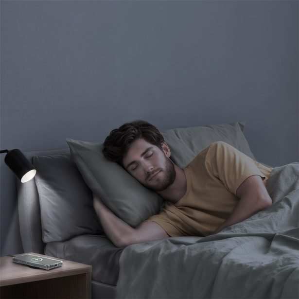 Hama bezdrátová nabíječka Qi2 15 W, magnetická, samostatný kabel 1 m