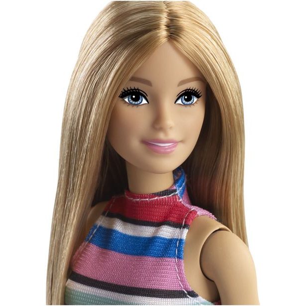 Barbie panenka a stylové boty