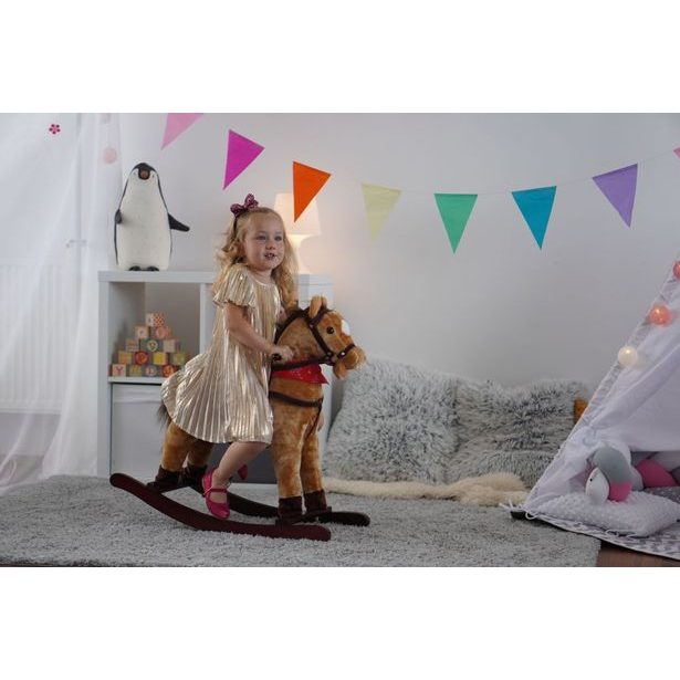 Hnědý houpací kůň s šátkem a zvukem