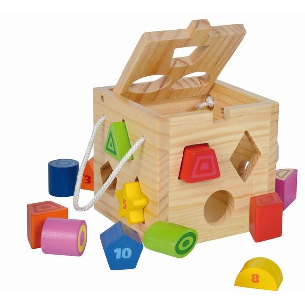 Dřevěná kostka se zastrkovacími tvary