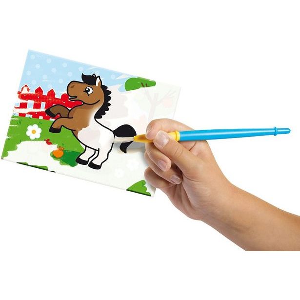 Moje první malování štětcem a vodou