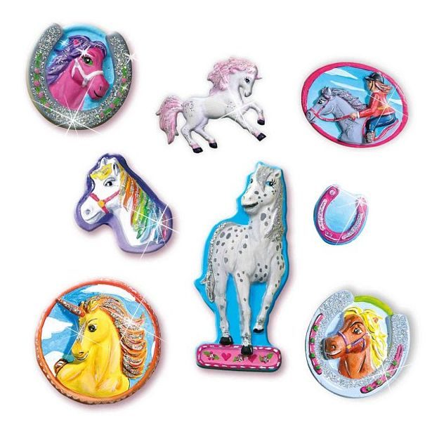 Odlévání a malování koní