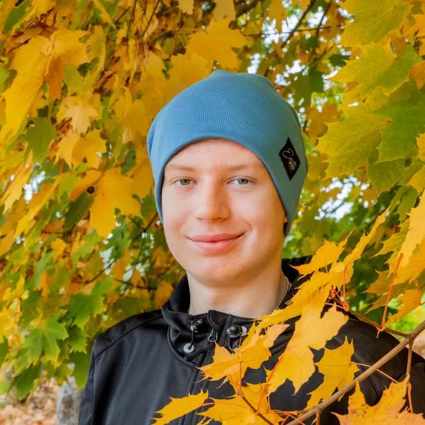 ESITO Žebrovaná čepice spadená Color Blue