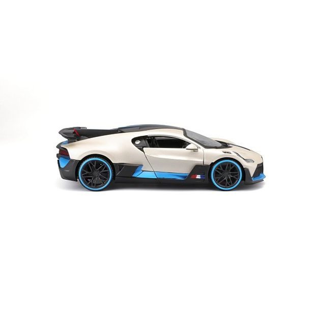 Maisto Maisto - Bugatti Divo, metal bílá, 1:24