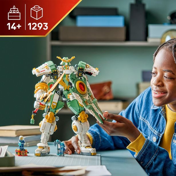 Lloydův titanový robot: 15 let NINJAGO
