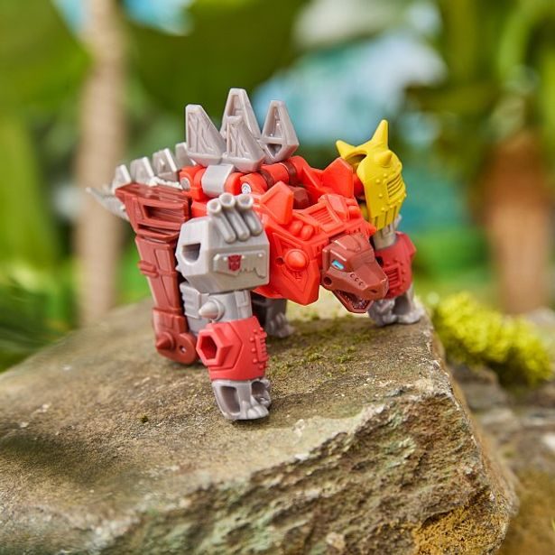 HASBRO - Transformers HASBRO - Transformers Cyberworld, DINOBOT SNARL