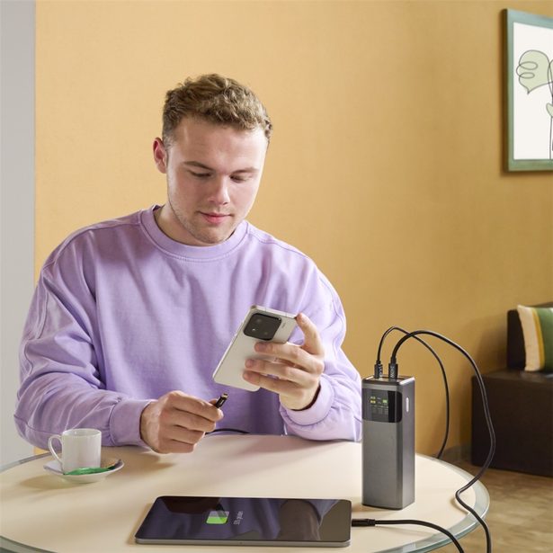 Hama High Power 65 W, powerbanka, 20000 mAh, 2x USB-C, 1x USB-A, PD, QC, displej