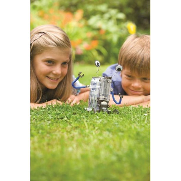 Robot z plechovky