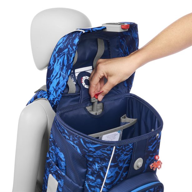 Školní aktovka Step by Step FIT, Manta Rio, AGR certifikát