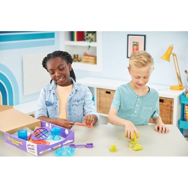 KINETIC SAND ULTIMÁTNÍ SADA PÍSKU S NÁSTROJI