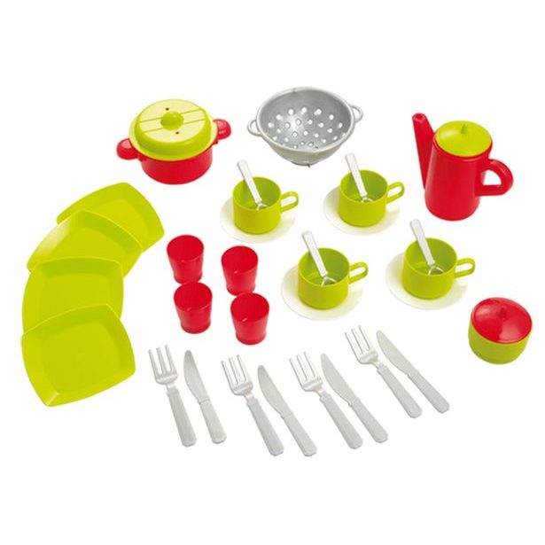 Čajový servis a sada nádobí v tašce