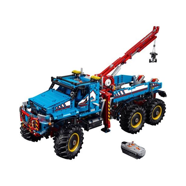 LEGO Technic 42070 Terénne odťahové vozidlo 6x6