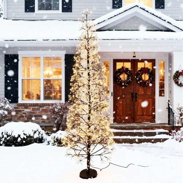 HOMESTYLING Dekorativní světelný stromek 1600 LED 150 cm KO-AX5390050