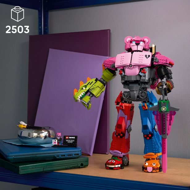 Mecha Team Leader