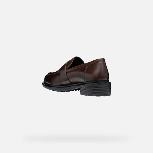 Tmavě hnědé dámské mokasíny Geox Walk Pleasure