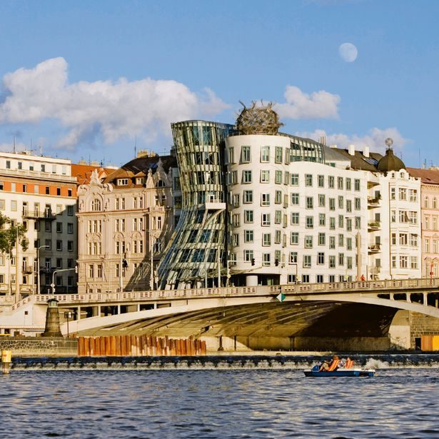 NOTIQUE Poznámkový kalendář Praha 2027, 20 x 20 cm