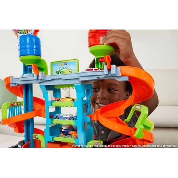 HW CITY COLOR SHIFTERS AUTOMYČKA SE SPIRÁLOU