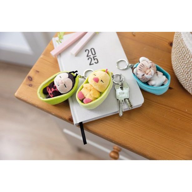 NICI NICI klíčenka spící Kuřátko 8cm, světle zelený košík, GREEN