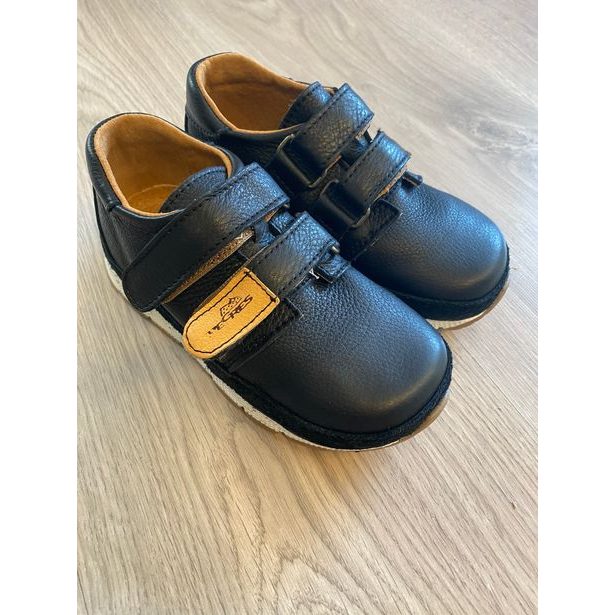 BOSÉ PEGRESKY 1417 černá