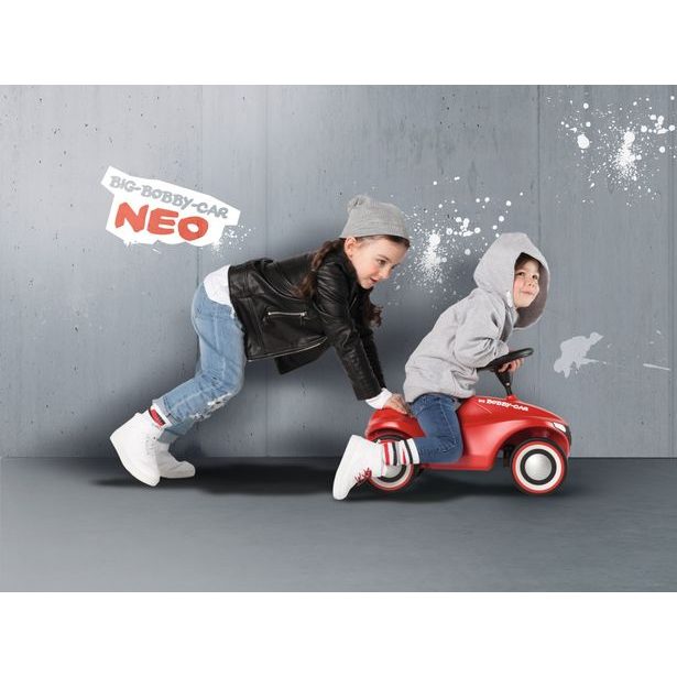 Auto odstrkovadlo BIG BOBBY CAR NEO červené
