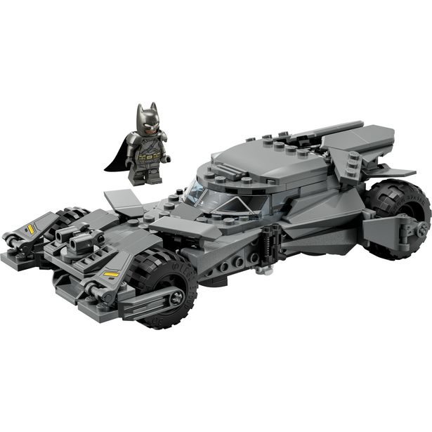 Batman vs. Superman™: Batmobil