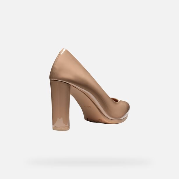 Béžové dámské lodičky Geox Walk Pleasure 90