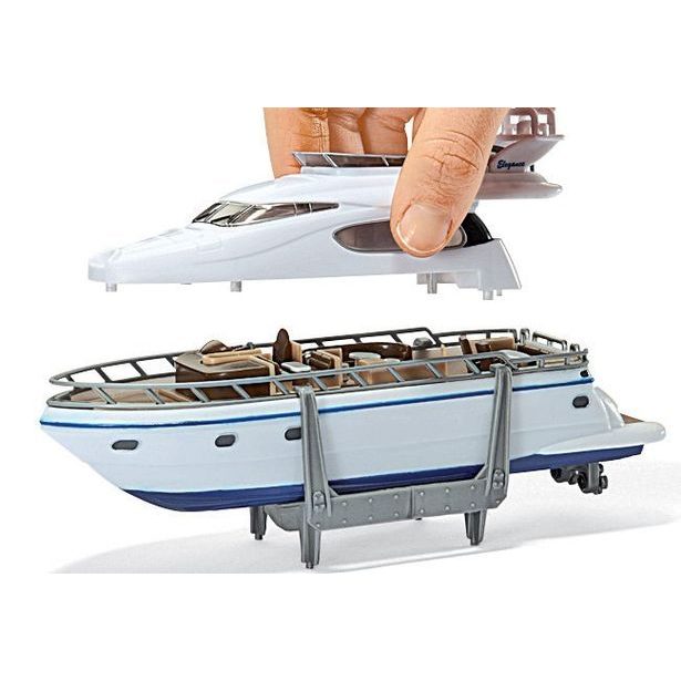 SIKU Super - Přeprava těžkého nákladu s jachtou, 1:87