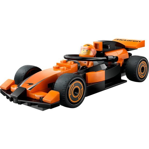 Jezdec F1® se závodním vozem McLaren