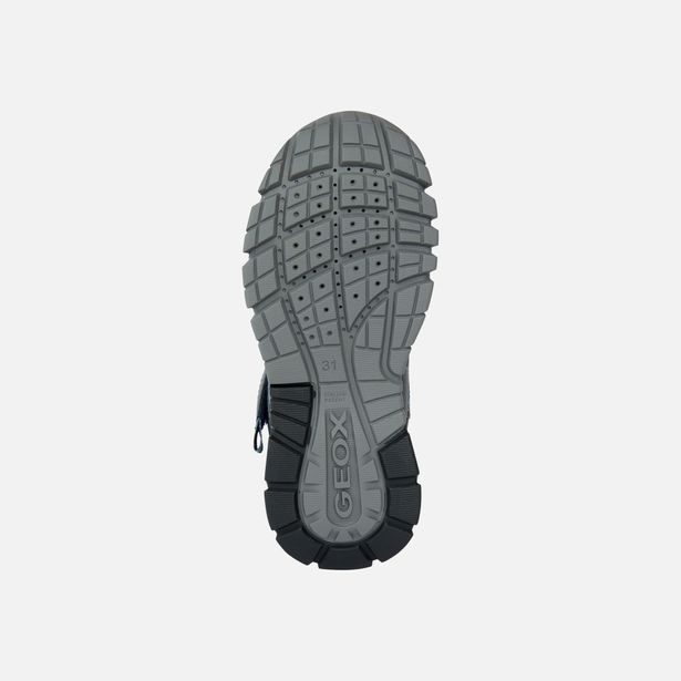 Tmavě modré chlapecké tenisky Geox Montrack B ABX