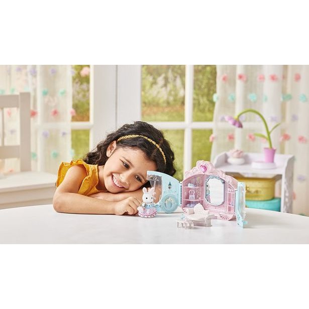 Sylvanian family Stylový šatník